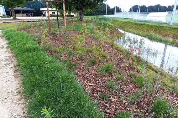 Rénovation d’un terrain de football sur le stade Pierre de Coubertin à Paray-Vieille-Poste (91)