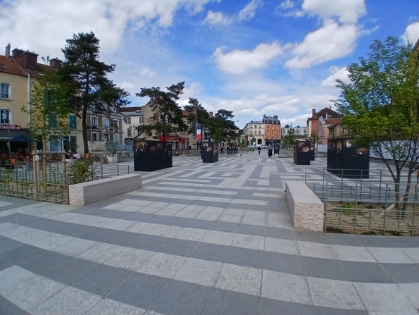 Réaménagement de la place du Comte Haymon à Corbeil-Essonnes (91)