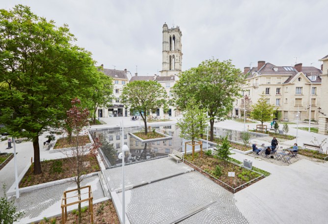 Aménagement des places du Cœur de Mantes-la-Jolie (78)